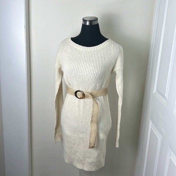 Hollister Cable Knit CrewNeck Sweater Dress Size Small - Picture 4 of 15